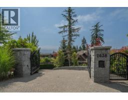 2638 Queens Avenue, West Vancouver, BC V7V2Z1 Photo 39