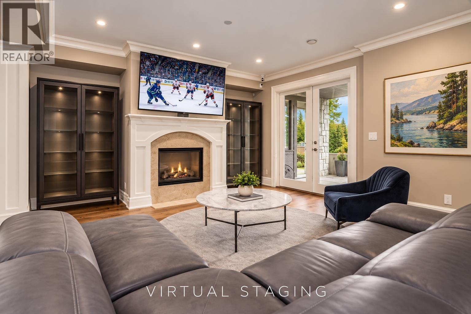 2638 QUEENS AVENUE, West Vancouver