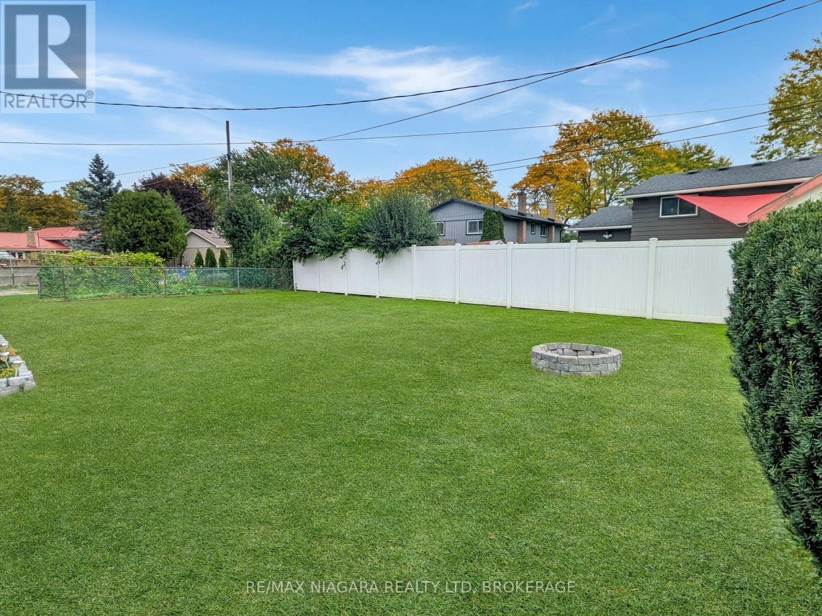 3170 CORRY CRESCENT - 22