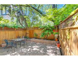 2 - 41 Spruce Street, Toronto, ON M5A2H8 Photo 11