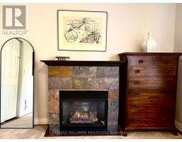 Upper - 18 Pape Avenue, Toronto, ON M4M2V6 Photo 17
