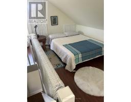 Upper - 18 Pape Avenue, Toronto, ON M4M2V6 Photo 19