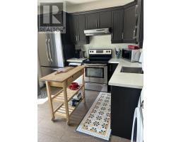 Upper - 18 Pape Avenue, Toronto, ON M4M2V6 Photo 9