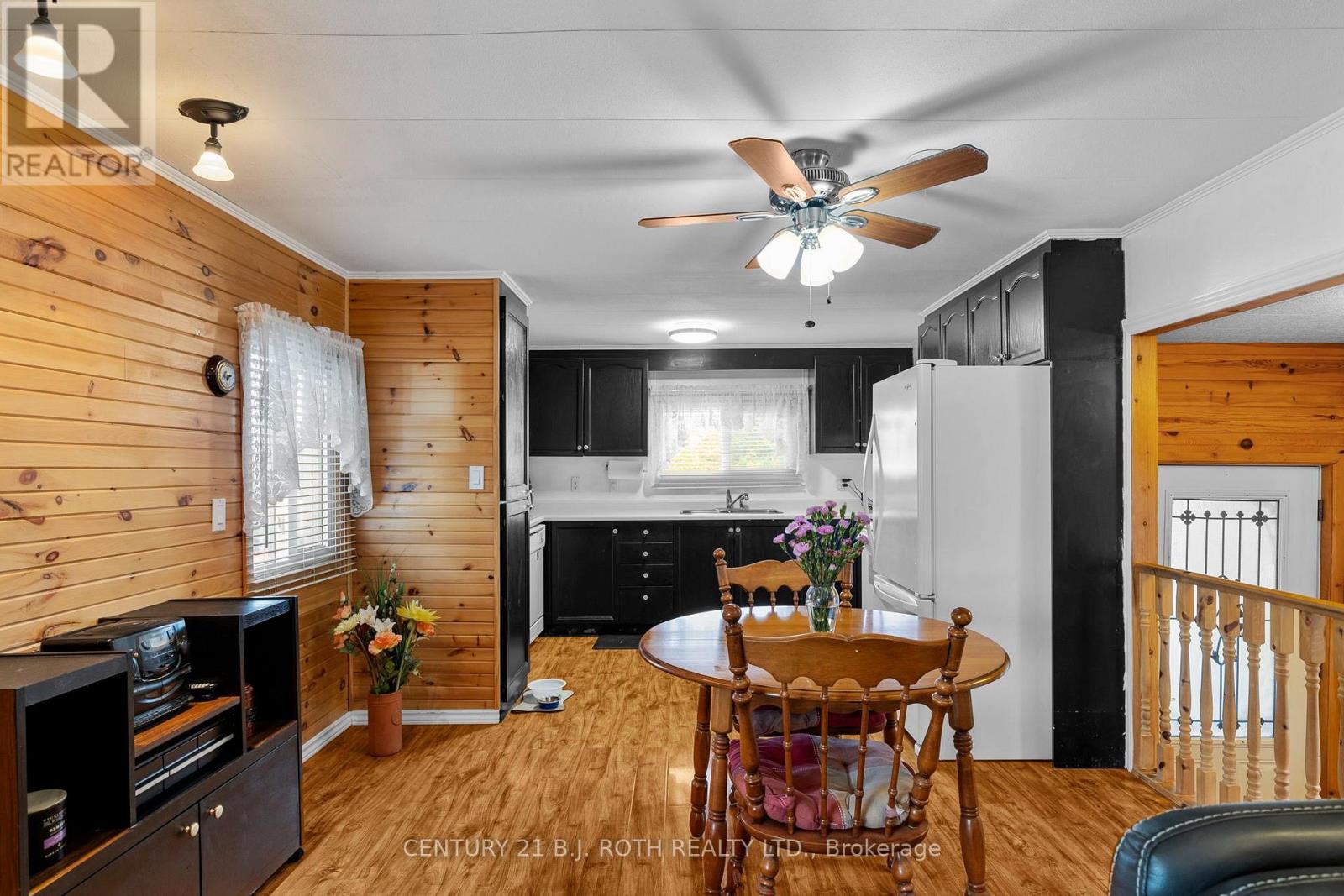 38 Cameron Drive, Oro-Medonte, ON photo 6
