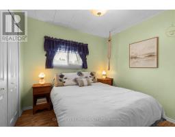 38 Cameron Drive, Oro Medonte, ON L0L1T0 Photo 13