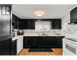 38 Cameron Drive, Oro Medonte, ON L0L1T0 Photo 7