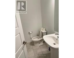 210 Keppel Circle, Brampton, ON L7A0B6 Photo 10