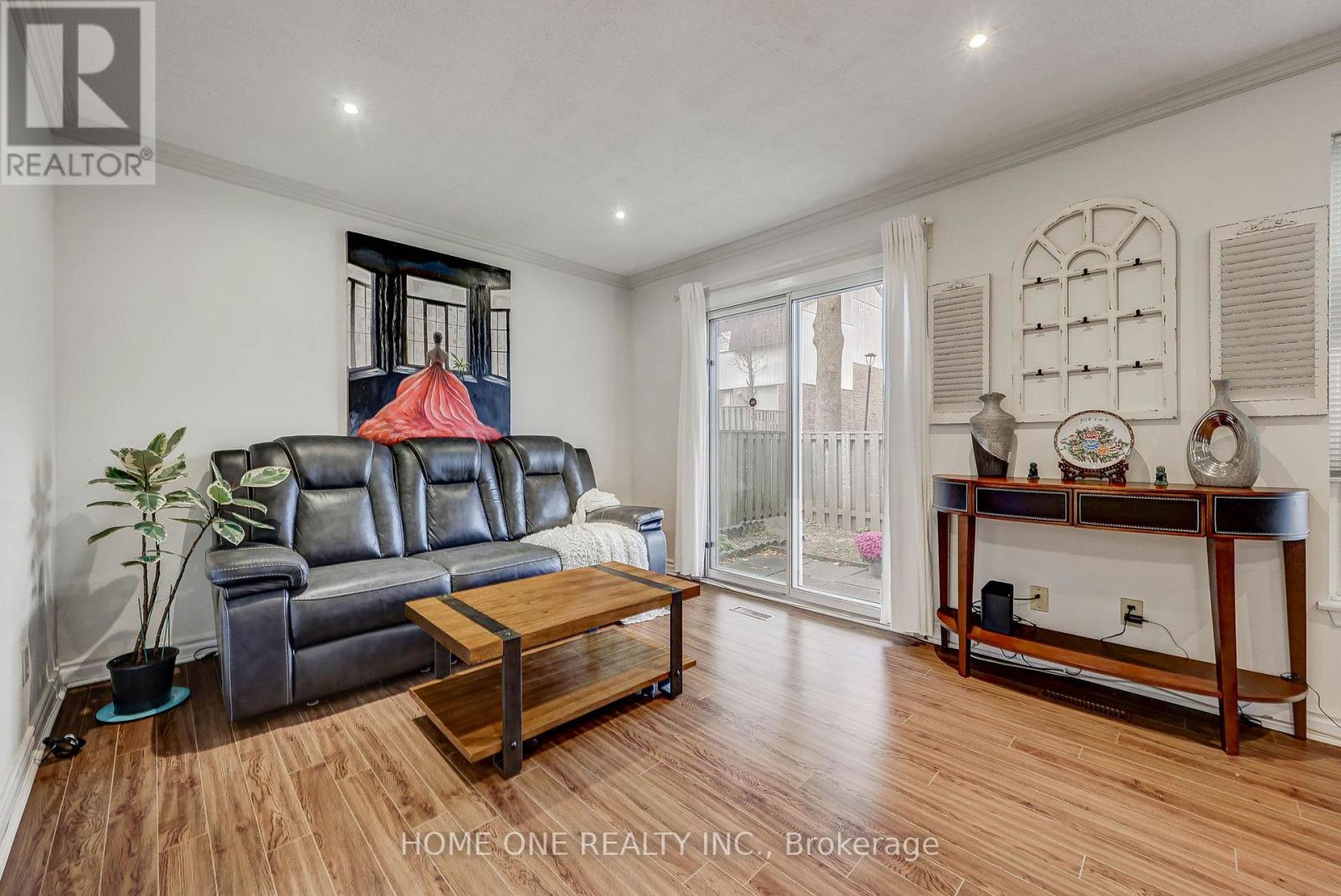 #39 44 CHESTER LE BOULEVARD - 14
