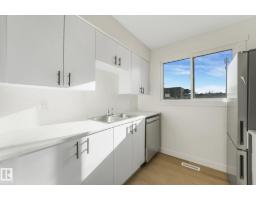 5833 Riverbend Rd Nw, Edmonton, AB T6H5A8 Photo 16