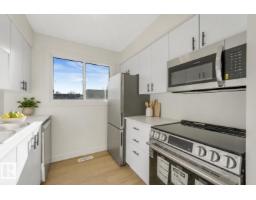 5833 Riverbend Rd Nw, Edmonton, AB T6H5A8 Photo 8