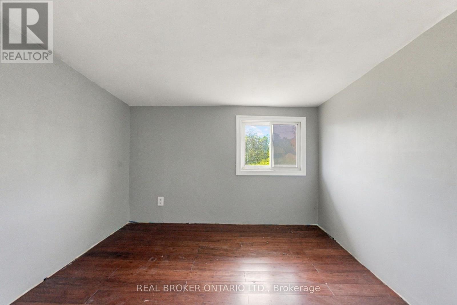77937 LONDON ROAD - 22