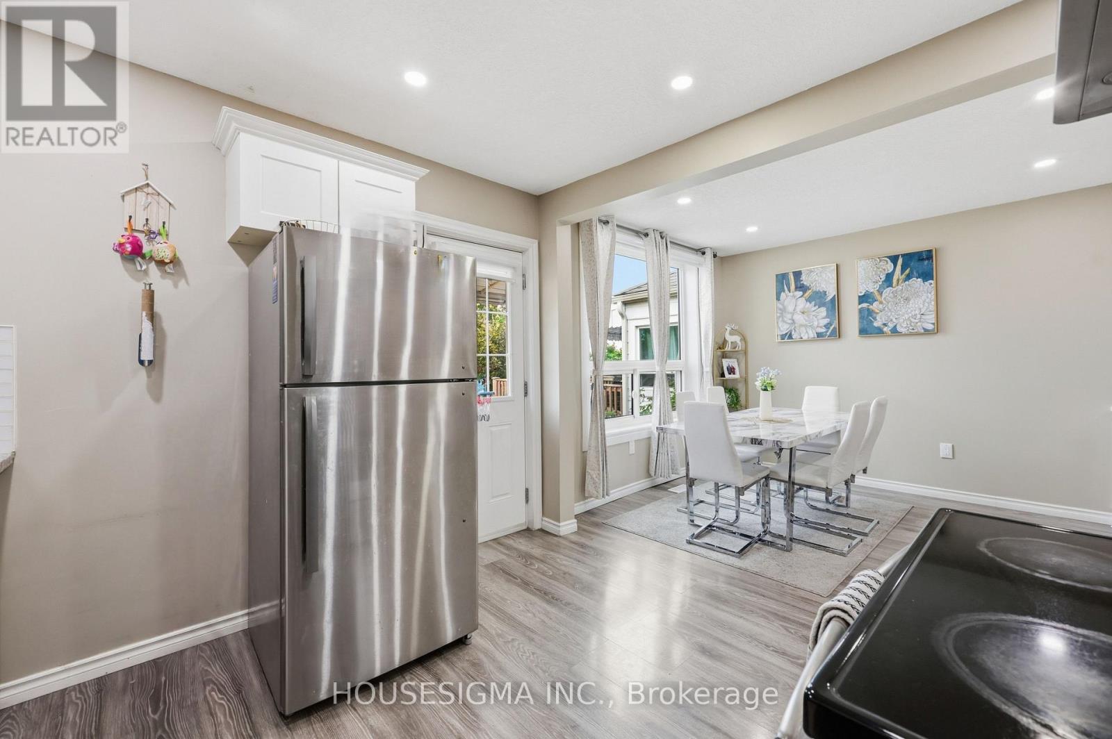 198 WEIR STREET N, Hamilton (Normanhurst) — photo 10