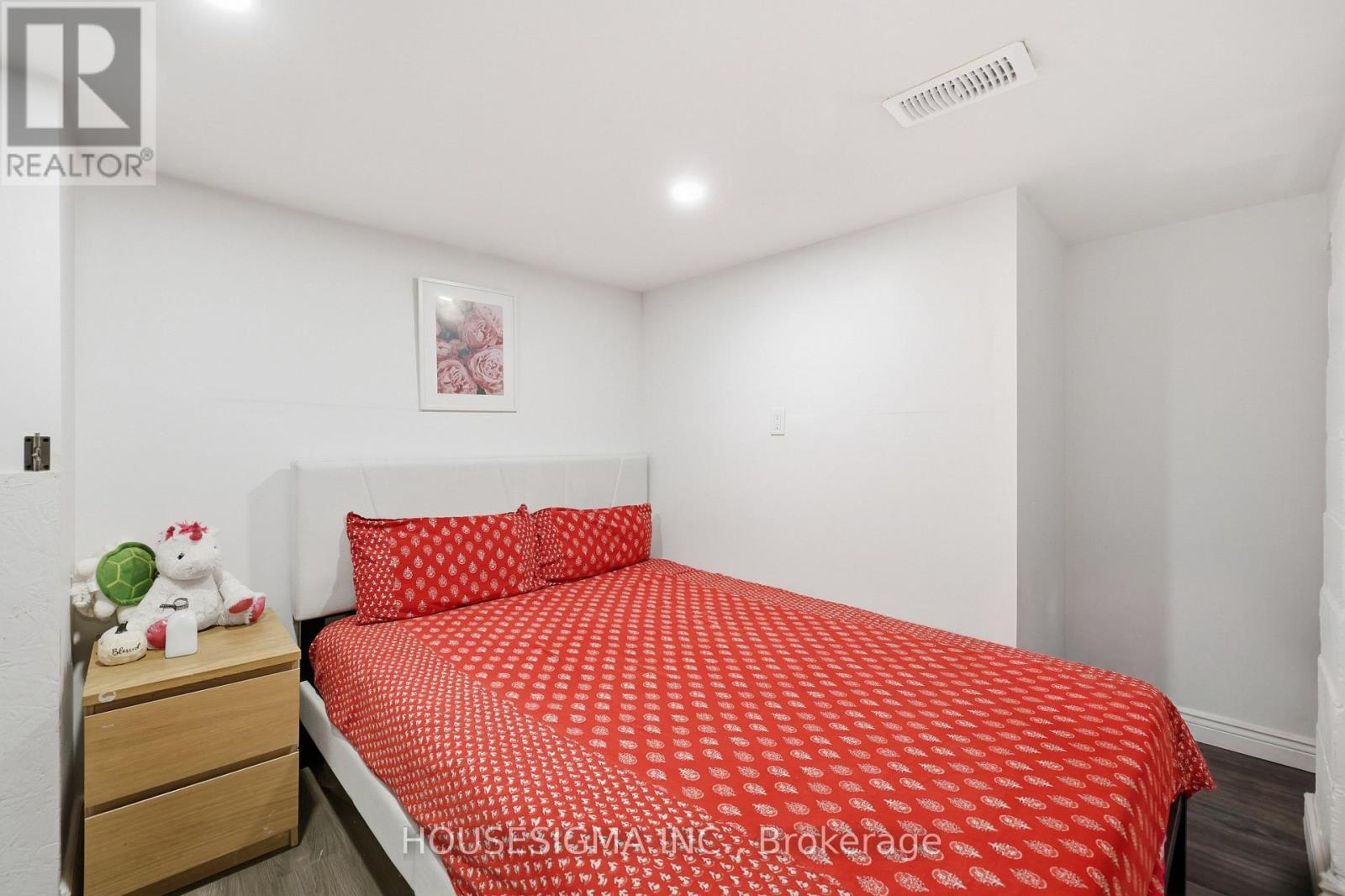 198 WEIR STREET N - 18