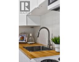 847 Raynard Crescent SE - photo 11