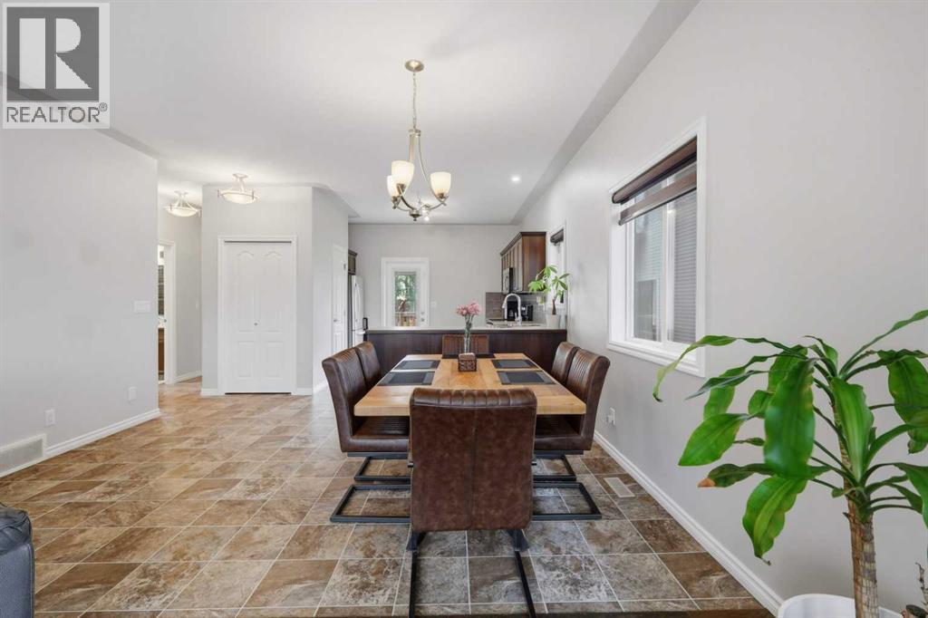 Listing photo – 19 Regatta Way, Sylvan Lake