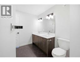 50 Waterford Mews, Chestermere, AB T1X3B6 Photo 35
