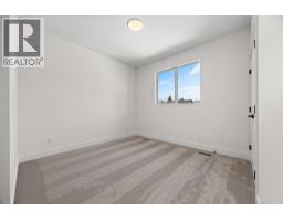 773 Kinnear Avenue Unit# 2, Kelowna, BC V1Y5B2 Photo 31