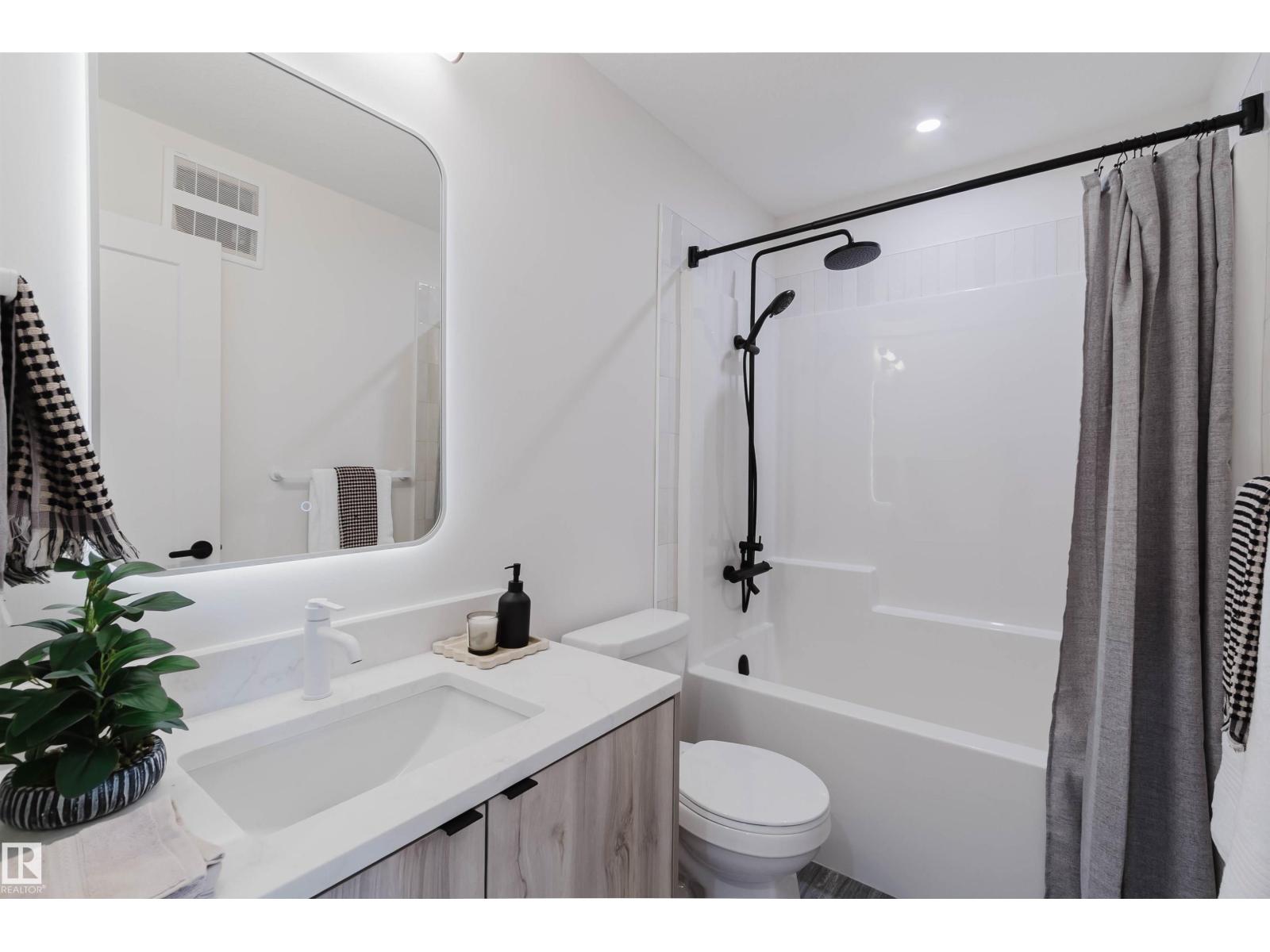 8303 Kiriak LO SW - Image 4