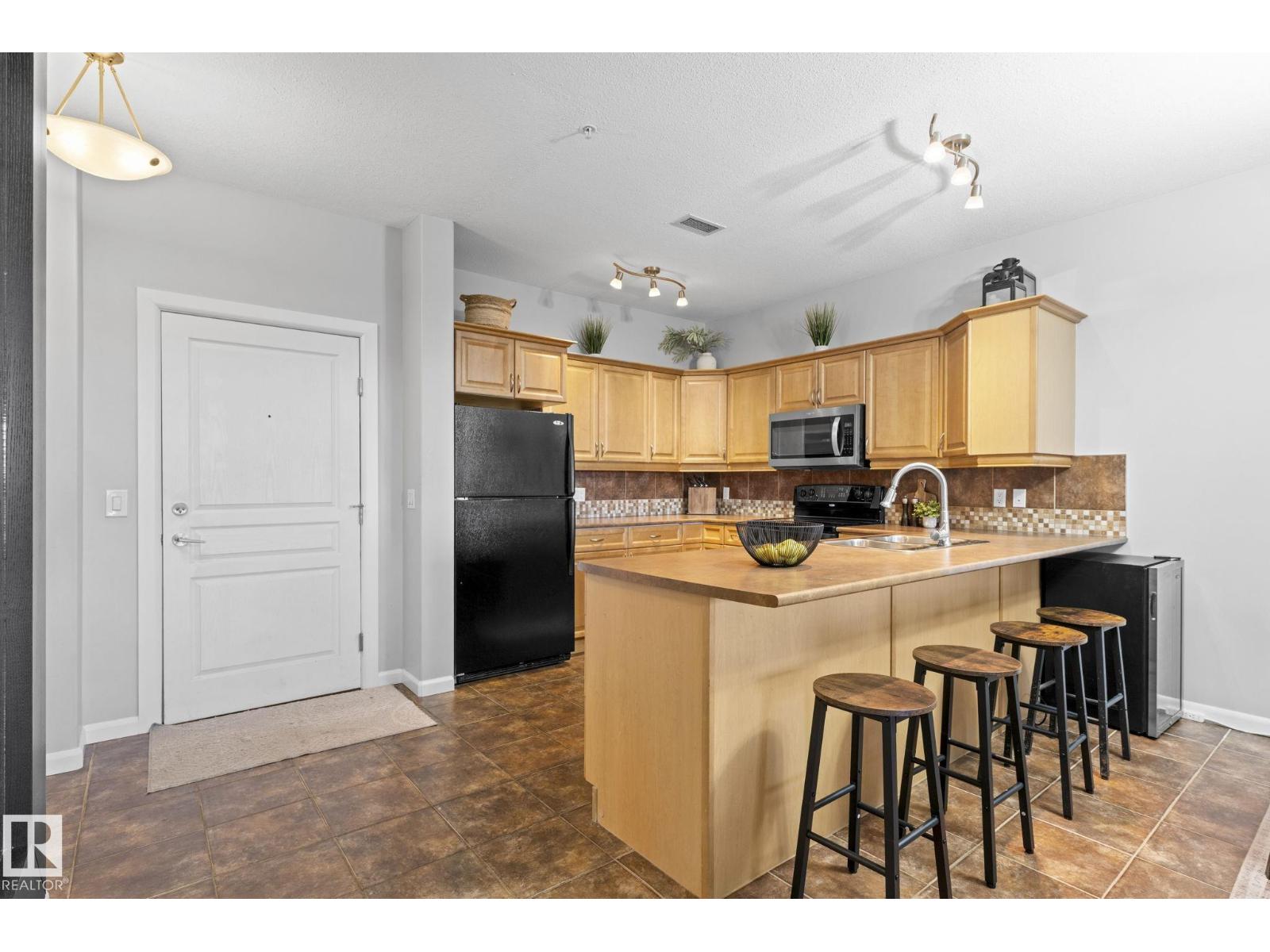 #332 160 MAGRATH RD NW - 5
