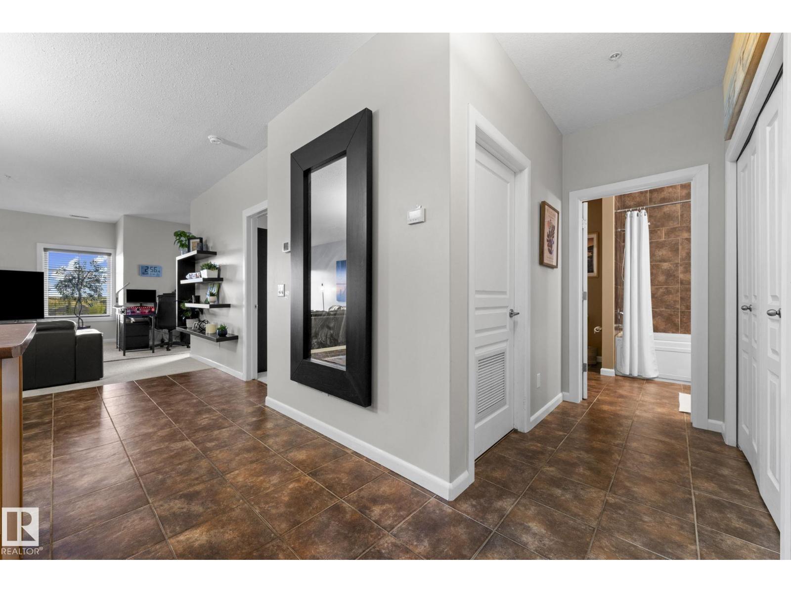 #332 160 MAGRATH RD NW - 20