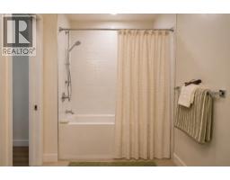 416 245 Bewicke Avenue, North Vancouver, BC V7M0H5 Photo 11