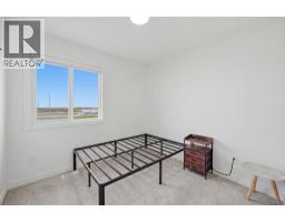118 Saddlelake Manor NE - photo 32