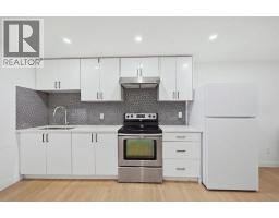 118 Saddlelake Manor NE - photo 38