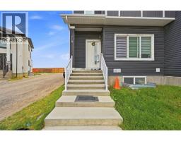 118 Saddlelake Manor NE - photo 4