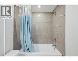 118 Saddlelake Manor NE - photo 41