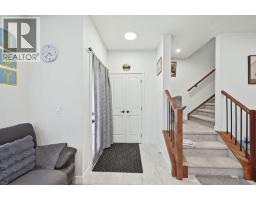118 Saddlelake Manor NE - photo 5