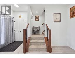118 Saddlelake Manor NE - photo 8