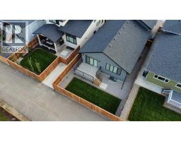 541 Riverhills Way W - photo 39