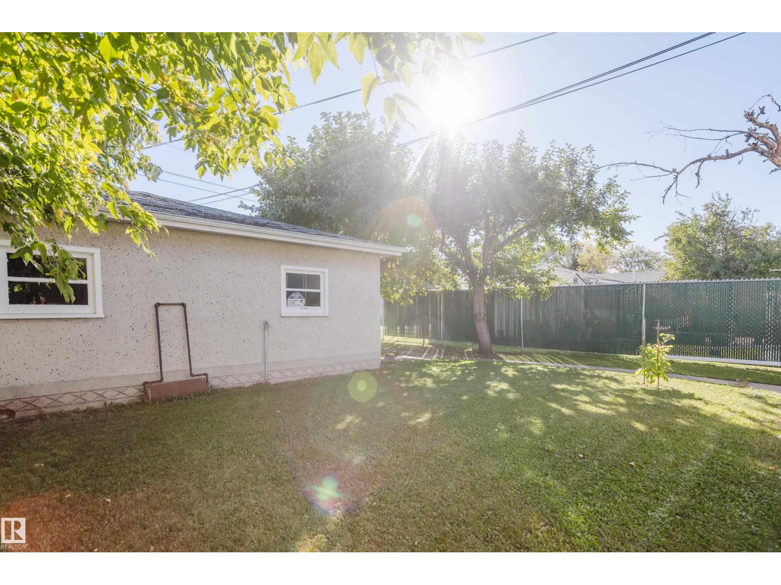 12831 126 ST NW - 40