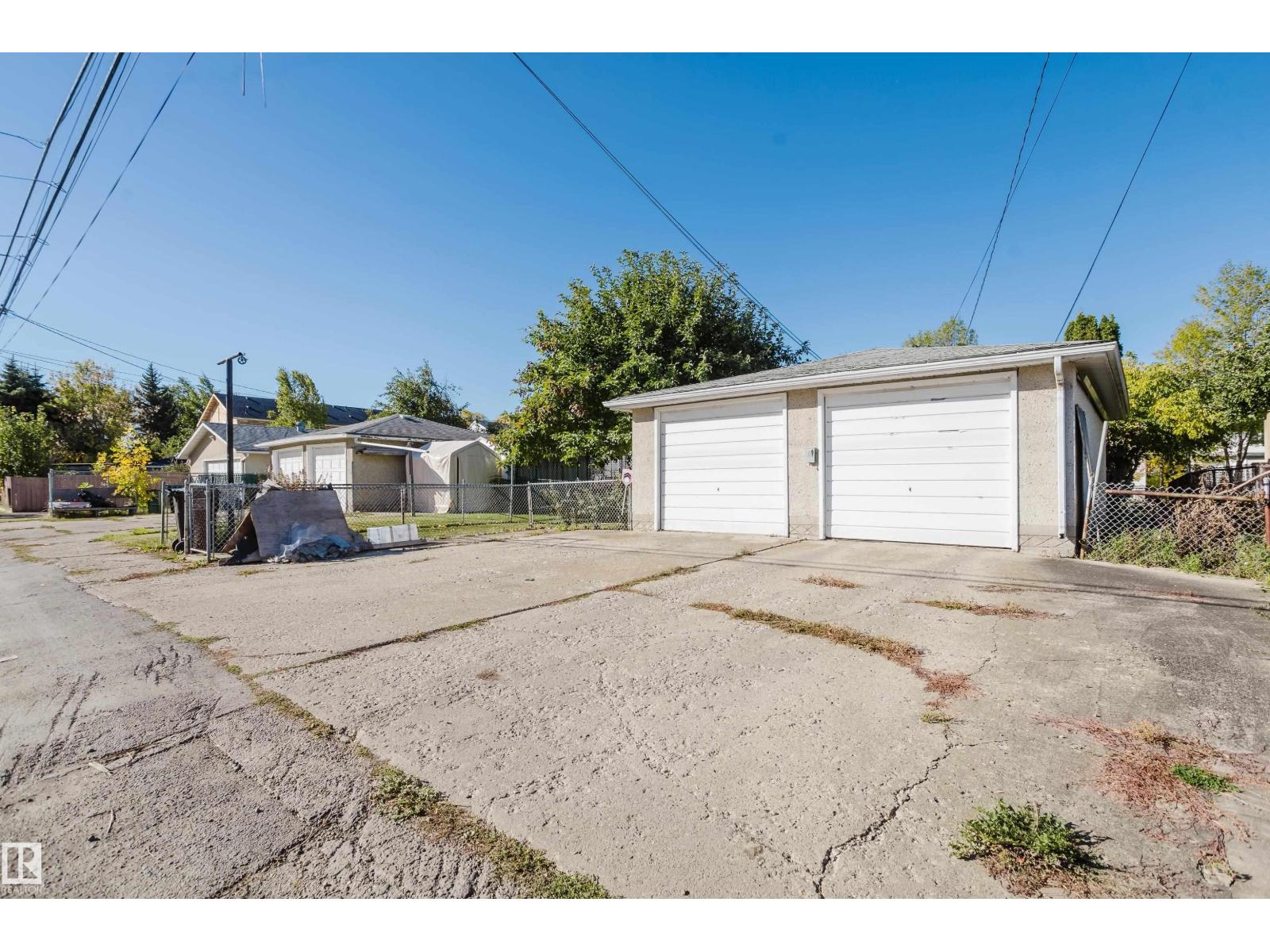 12831 126 ST NW - 42