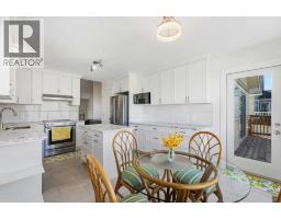 184 Arbour Lake Way NW - photo 15