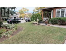 5350 Bushelgrove Circle, Mississauga, ON L5M6C6 Photo 12