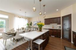 28 Maple Creek Road, Winnipeg, MB R3Y0C8 Photo 15