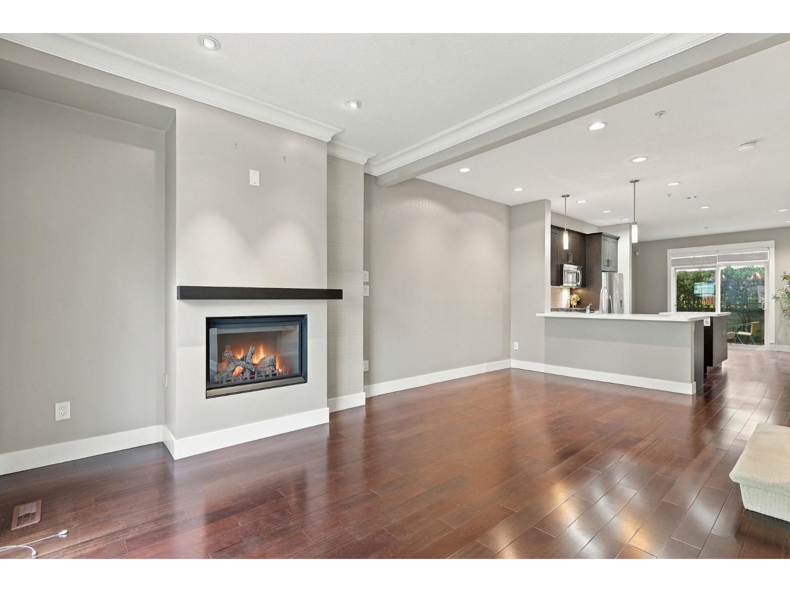 Photo of 26 2689 PARKWAY DRIVE 18