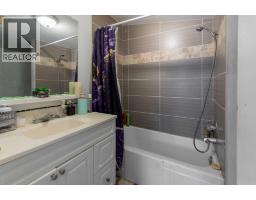 329 12 Street N - photo 18