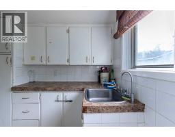 329 12 Street N - photo 15