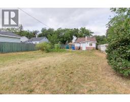 329 12 Street N - photo 23