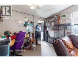 329 12 Street N - photo 10