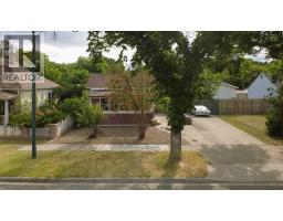 329 12 Street N - photo 33