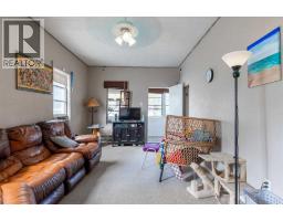 329 12 Street N - photo 9