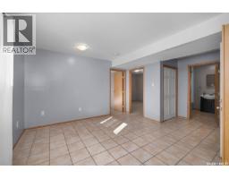 211 31st Street E, Prince Albert, SK S6V8A8 Photo 15