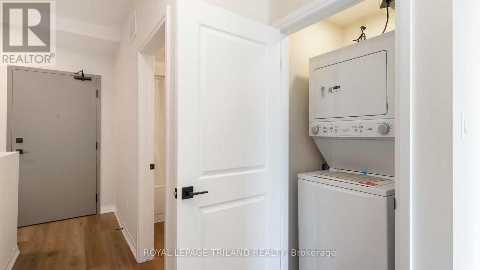 865 Kleinburg Drive — photo 15