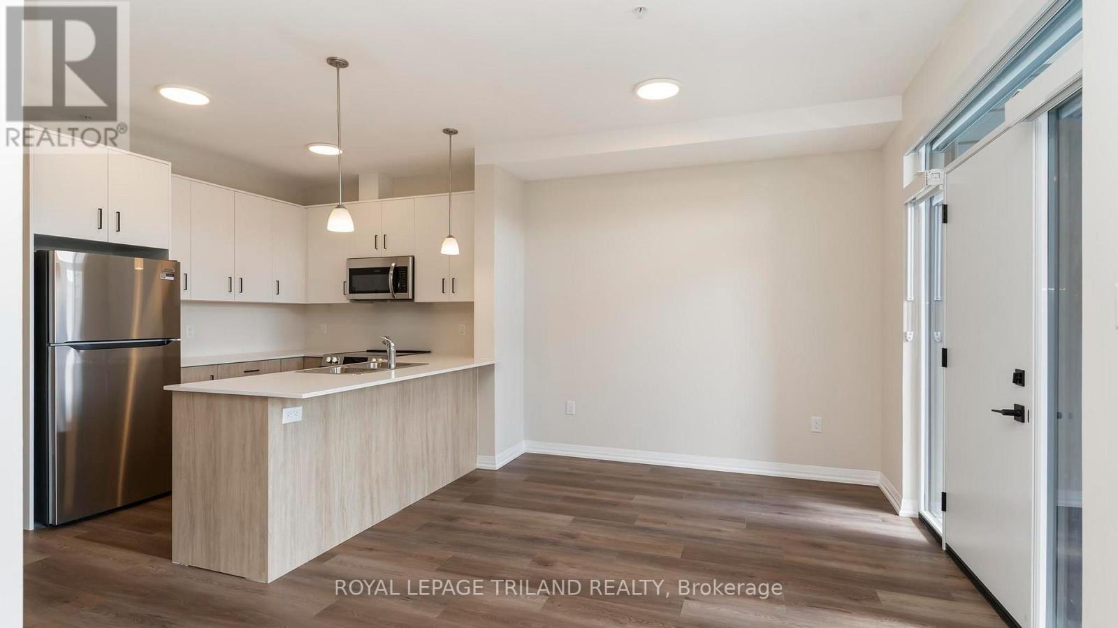 865 Kleinburg Drive — photo 3