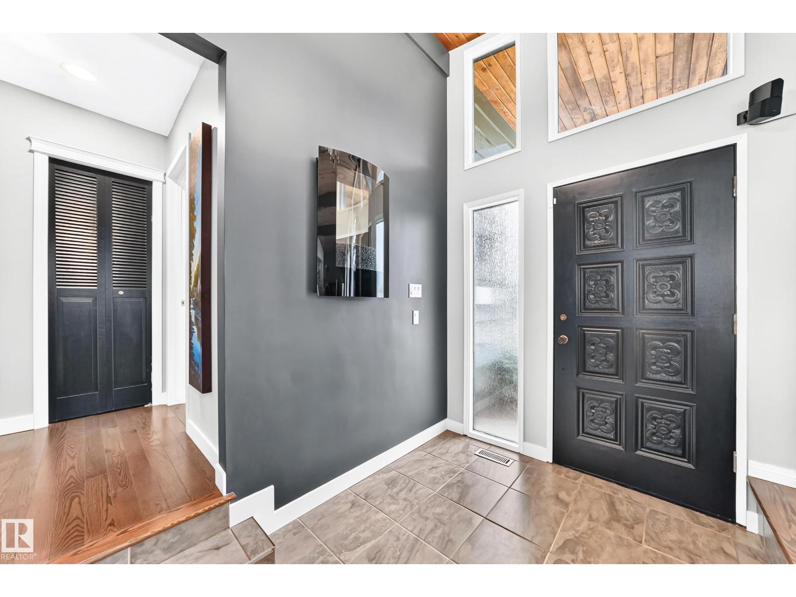 15011 55 ST NW - 9