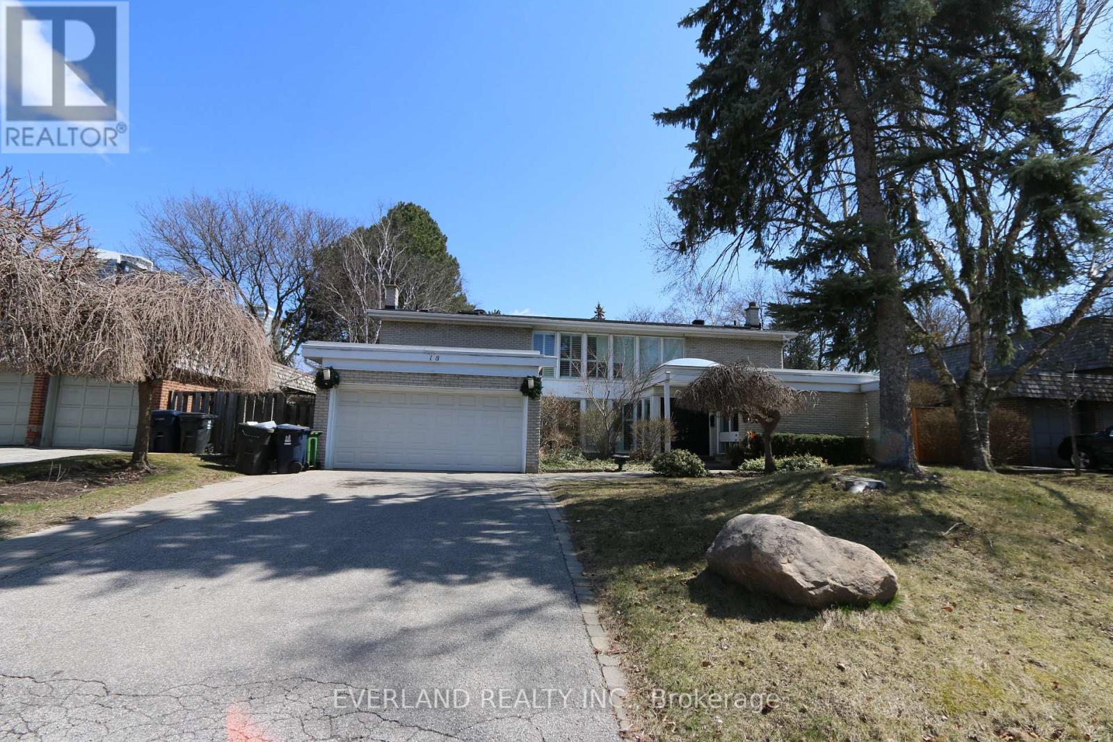 Photo of 18 Silvergrove Road