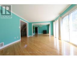 18 Silvergrove Road, Toronto, ON M2L2N6 Photo 10